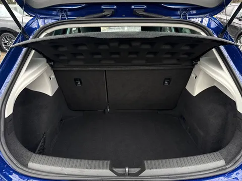 ML68YLM SEAT Leon 1.5 TSI EVO FR [EZ] 5dr **1 PRIVATE OWNER** Thumbnail #11