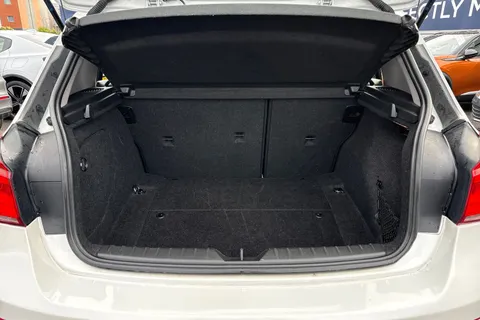 PF68NCN BMW 1 Series 1.5 118i GPF SE Auto Euro 6 (s/s) 5dr Thumbnail #8