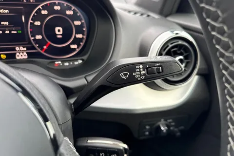 GF21MVM Audi Q2 1.5 TFSI CoD 35 S line S Tronic Euro 6 (s/s) 5dr Thumbnail #43