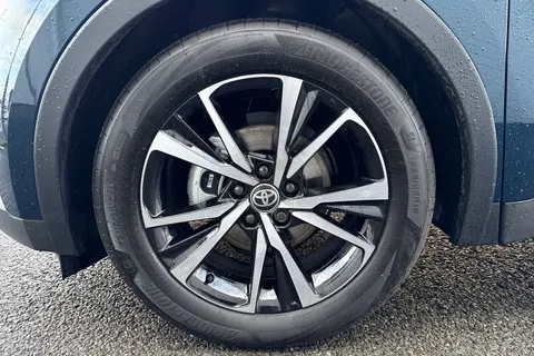 DN75JLX Toyota C-Hr 1.8 Hybrid Design 5dr CVT Thumbnail #13