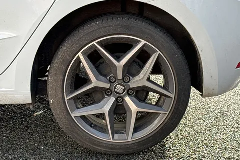 DA69UHK SEAT Ibiza 1.0 TSI 95 Xcellence [EZ] 5dr Thumbnail #14