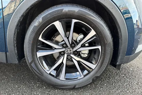 DN75JLX Toyota C-Hr 1.8 Hybrid Design 5dr CVT Thumbnail #16