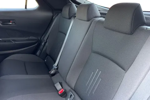 DN75JLX Toyota C-Hr 1.8 Hybrid Design 5dr CVT Thumbnail #19