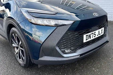 DN75JLX Toyota C-Hr 1.8 Hybrid Design 5dr CVT Thumbnail #27