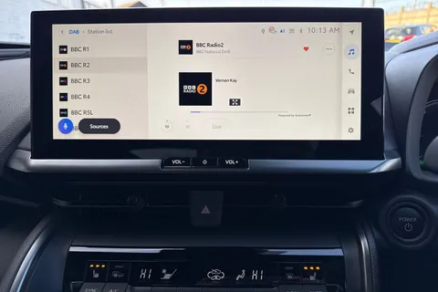 DN75JLX Toyota C-Hr 1.8 Hybrid Design 5dr CVT Thumbnail #48