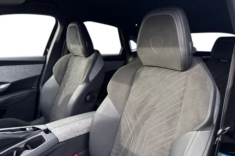 EN24HKP PEUGEOT 3008 1.2 HYBRID GT e-DSC6 Euro 6 (s/s) 5dr Thumbnail #17