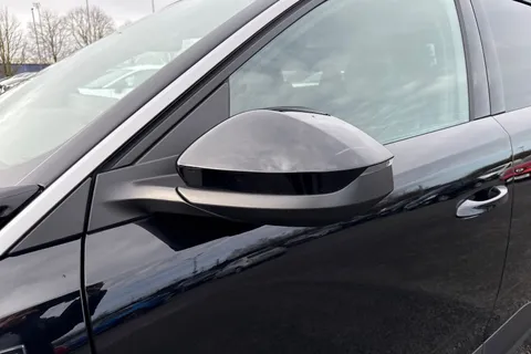 EN24HKP PEUGEOT 3008 1.2 HYBRID GT e-DSC6 Euro 6 (s/s) 5dr Thumbnail #29