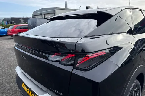 EN24HKP PEUGEOT 3008 1.2 HYBRID GT e-DSC6 Euro 6 (s/s) 5dr Thumbnail #32