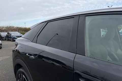 EN24HKP PEUGEOT 3008 1.2 HYBRID GT e-DSC6 Euro 6 (s/s) 5dr Thumbnail #36