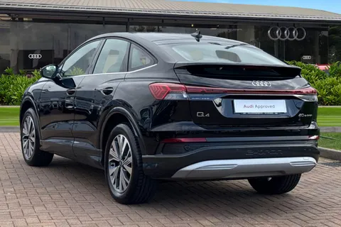 KS25PUU Audi Q4 e-tron Q4 Sportback Sport 40 e-tron  150,00 kW Thumbnail #3