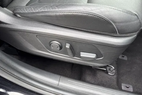 VK21KTC Hyundai Tucson 1.6 T-GDi MHEV Ultimate Euro 6 (s/s) 5dr Thumbnail #40