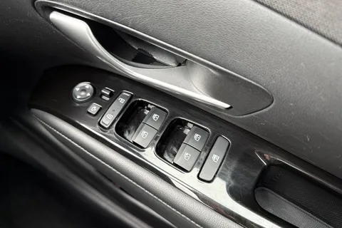 VK21KTC Hyundai Tucson 1.6 T-GDi MHEV Ultimate Euro 6 (s/s) 5dr Thumbnail #48