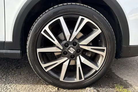 DG23CZB SEAT Arona 1.0 TSI FR Edition Euro 6 (s/s) 5dr Thumbnail #10