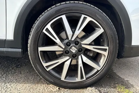 DG23CZB SEAT Arona 1.0 TSI FR Edition Euro 6 (s/s) 5dr Thumbnail #11