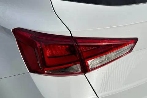 DG23CZB SEAT Arona 1.0 TSI FR Edition Euro 6 (s/s) 5dr Thumbnail #28