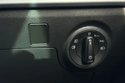 DG23CZB SEAT Arona 1.0 TSI FR Edition Euro 6 (s/s) 5dr Thumbnail #36