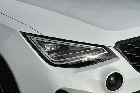 DG23CZB SEAT Arona 1.0 TSI FR Edition Euro 6 (s/s) 5dr Thumbnail #40