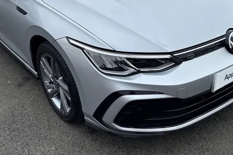 DG73KPK Volkswagen Golf 1.5 TSI 150 R-Line 5dr Thumbnail #10