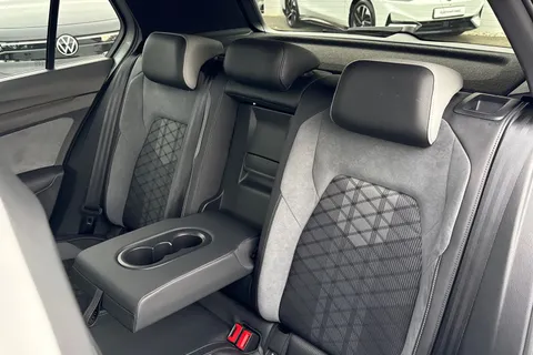 DG73KPK Volkswagen Golf 1.5 TSI 150 R-Line 5dr Thumbnail #20