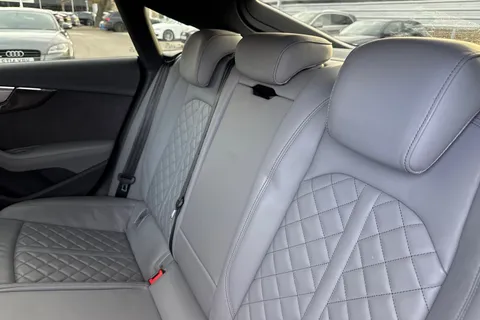 14 of 55 for Audi S5 Black Edition TDI 341 PS tiptronic