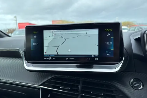 SH71ERV PEUGEOT e-208 50kWh GT Premium Auto 5dr Thumbnail #17