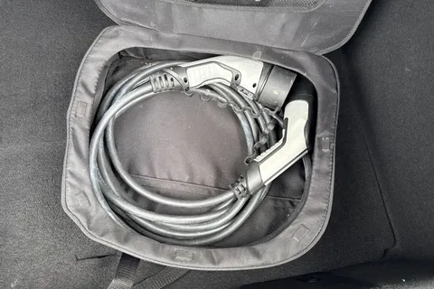 SH71ERV PEUGEOT e-208 50kWh GT Premium Auto 5dr Thumbnail #25