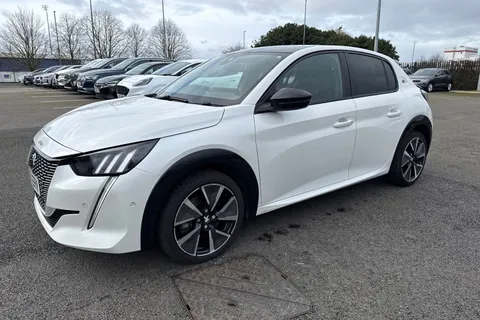 SH71ERV PEUGEOT e-208 50kWh GT Premium Auto 5dr Thumbnail #29