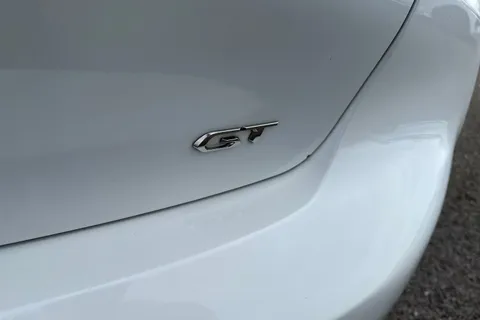 SH71ERV PEUGEOT e-208 50kWh GT Premium Auto 5dr Thumbnail #35