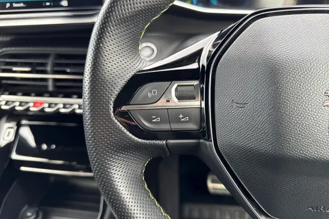 SH71ERV PEUGEOT e-208 50kWh GT Premium Auto 5dr Thumbnail #39