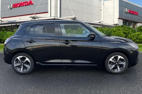 MF24LZG Suzuki Swift 1.2 Mild Hybrid Ultra 5dr Thumbnail #4