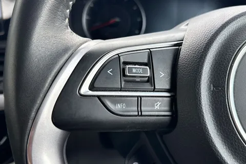 MF24LZG Suzuki Swift 1.2 Mild Hybrid Ultra 5dr Thumbnail #40