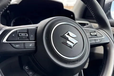 MF24LZG Suzuki Swift 1.2 Mild Hybrid Ultra 5dr Thumbnail #41