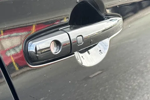 MF24LZG Suzuki Swift 1.2 Mild Hybrid Ultra 5dr Thumbnail #47