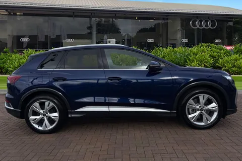 KT25EJV Audi Q4 e-tron Q4  S line 40 e-tron  150,00 kW Thumbnail #4