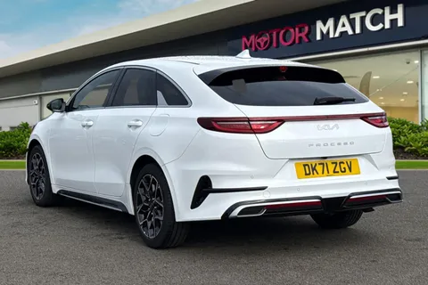 DK71ZGV Kia Proceed 1.5 T-GDi GT-Line Shooting Brake Euro 6 (s/s) 5dr Thumbnail #3