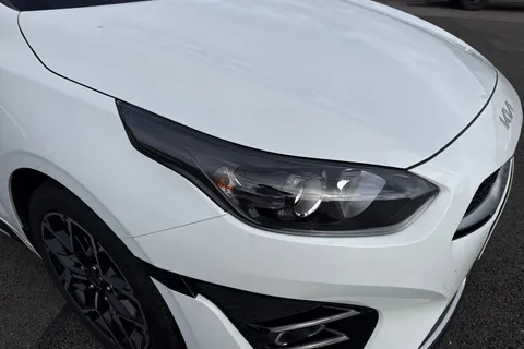 DK71ZGV Kia Proceed 1.5 T-GDi GT-Line Shooting Brake Euro 6 (s/s) 5dr Thumbnail #9