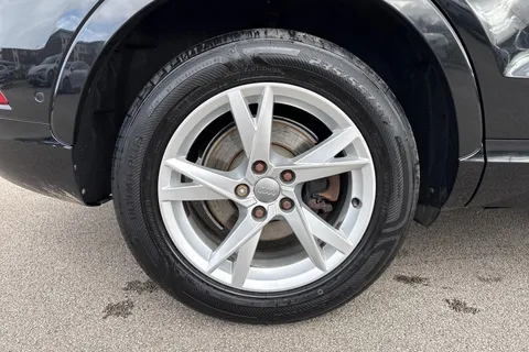 OE16HJG Audi Q3 2.0 TDI SE Euro 6 (s/s) 5dr Thumbnail #11