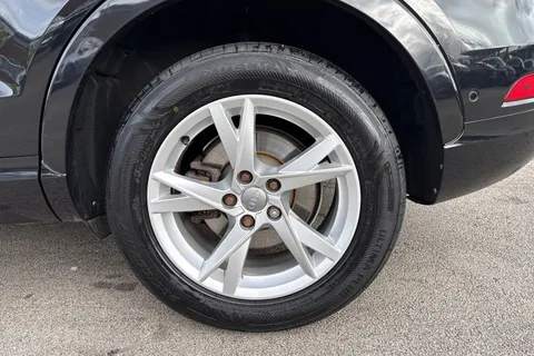 OE16HJG Audi Q3 2.0 TDI SE Euro 6 (s/s) 5dr Thumbnail #14