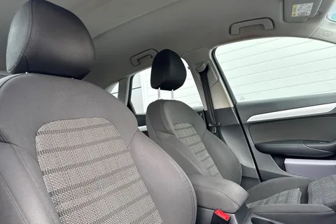 OE16HJG Audi Q3 2.0 TDI SE Euro 6 (s/s) 5dr Thumbnail #25