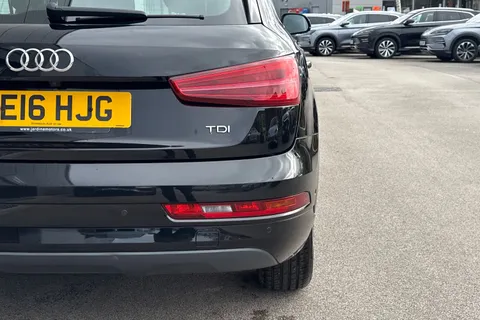 OE16HJG Audi Q3 2.0 TDI SE Euro 6 (s/s) 5dr Thumbnail #31