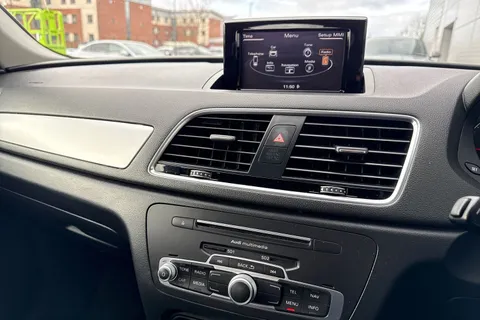 OE16HJG Audi Q3 2.0 TDI SE Euro 6 (s/s) 5dr Thumbnail #43