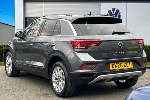 DK25ZCT Volkswagen T-Roc 1.0 TSI 115 Match 5dr | Rear Camera | Rear Tinted Glass Thumbnail #3