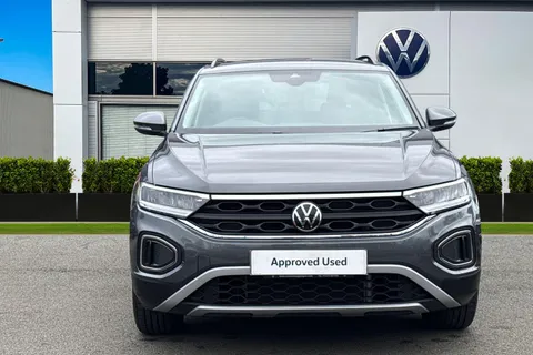 DK25ZCT Volkswagen T-Roc 1.0 TSI 115 Match 5dr | Rear Camera | Rear Tinted Glass Thumbnail #6