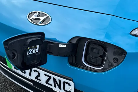 DS72ZNC Hyundai Kona 64kWh Ultimate Auto 5dr (10.5kW Charger) Thumbnail #29