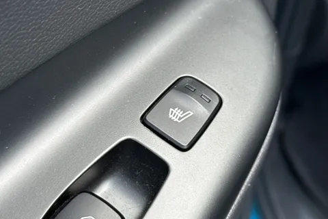 DS72ZNC Hyundai Kona 64kWh Ultimate Auto 5dr (10.5kW Charger) Thumbnail #37