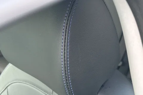 DS72ZNC Hyundai Kona 64kWh Ultimate Auto 5dr (10.5kW Charger) Thumbnail #39