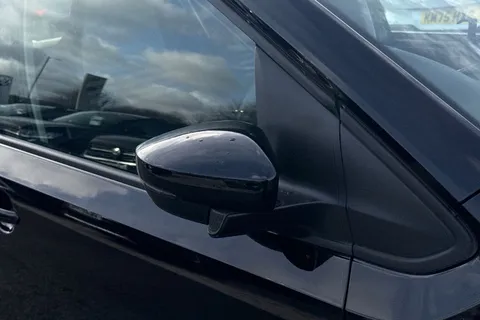 27 of 43 for VOLKSWAGEN UP 1.0 65PS Up 5dr