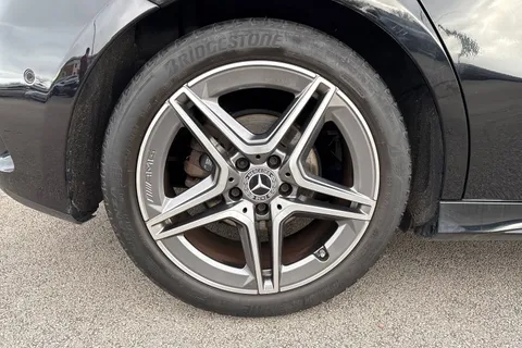 MB21FYT Mercedes-Benz A Class 1.3 A180 AMG Line (Executive) Hatchback 5dr Petrol 7G-DCT Euro 6 (s/s) (136 ps) Thumbnail #8