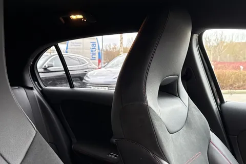 MB21FYT Mercedes-Benz A Class 1.3 A180 AMG Line (Executive) Hatchback 5dr Petrol 7G-DCT Euro 6 (s/s) (136 ps) Thumbnail #38