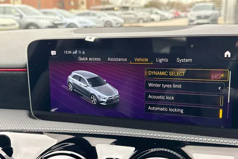 MB21FYT Mercedes-Benz A Class 1.3 A180 AMG Line (Executive) Hatchback 5dr Petrol 7G-DCT Euro 6 (s/s) (136 ps) Thumbnail #50